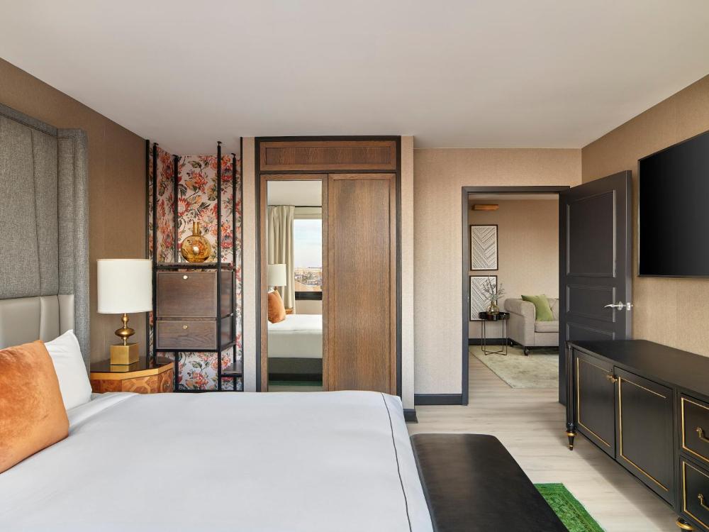 Viceroy King Suite interior